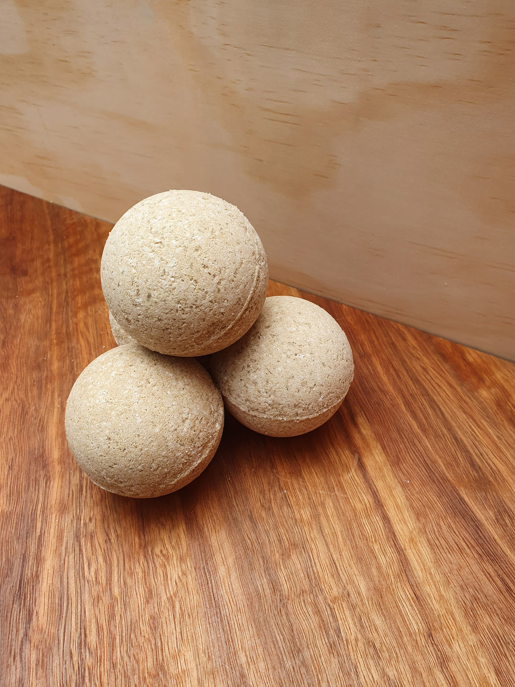 Aloe Vera Natural Bath Bomb