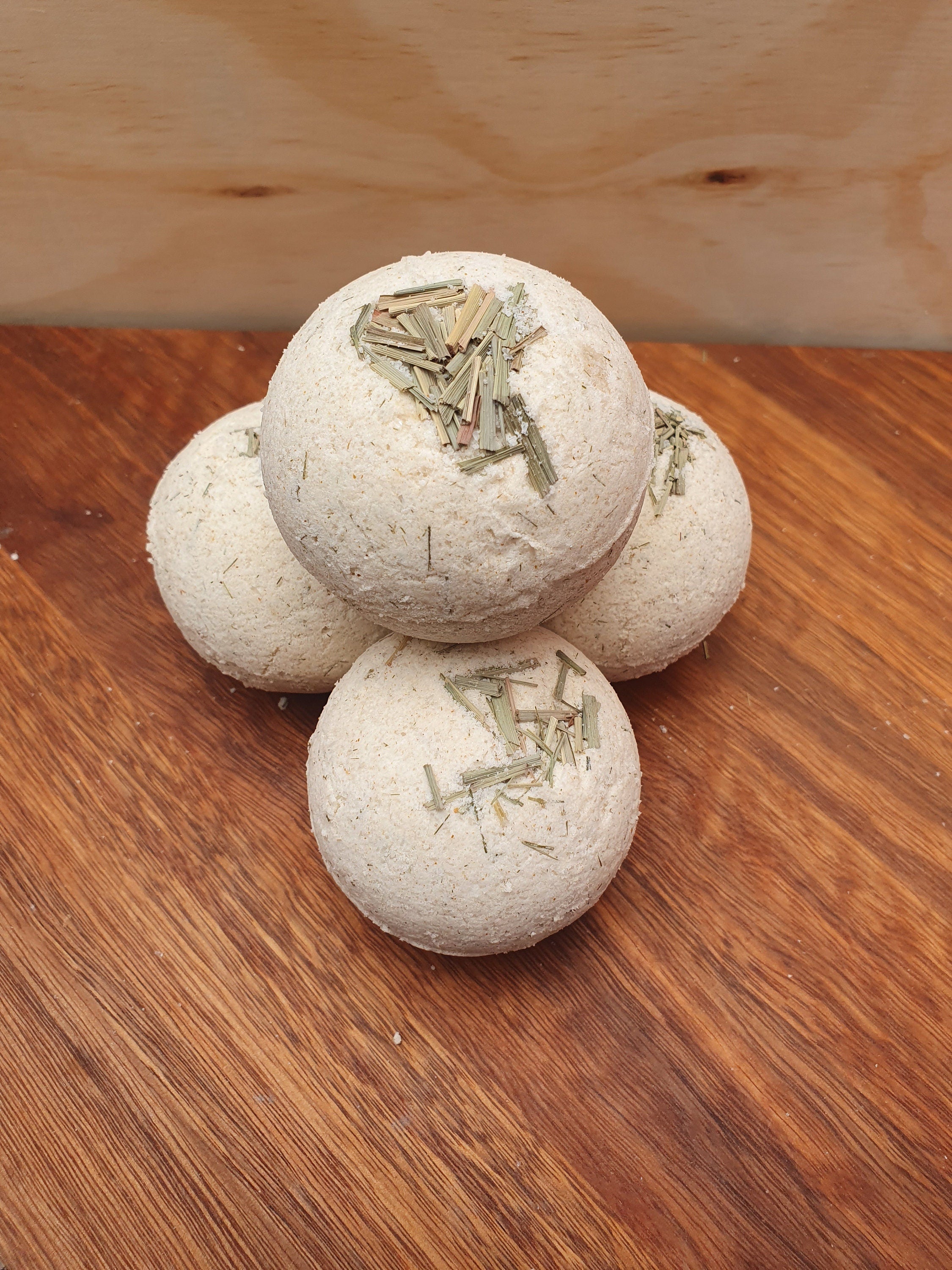 Lemongrass and Ginger Natural Bath Bomb