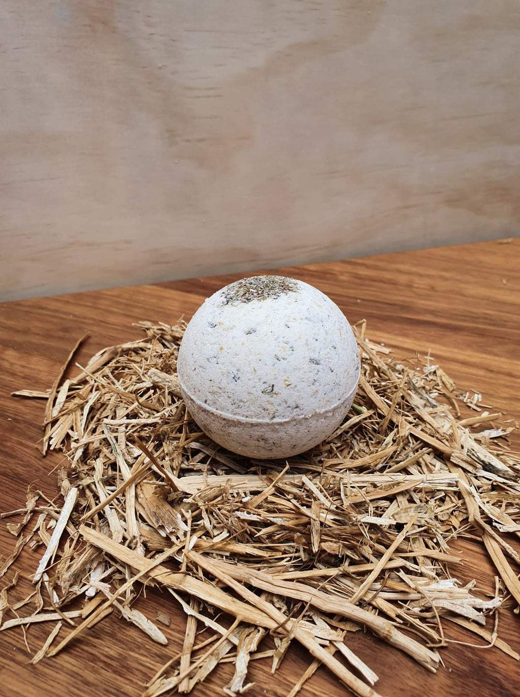 Lavender and Oat Natural Bath Bomb