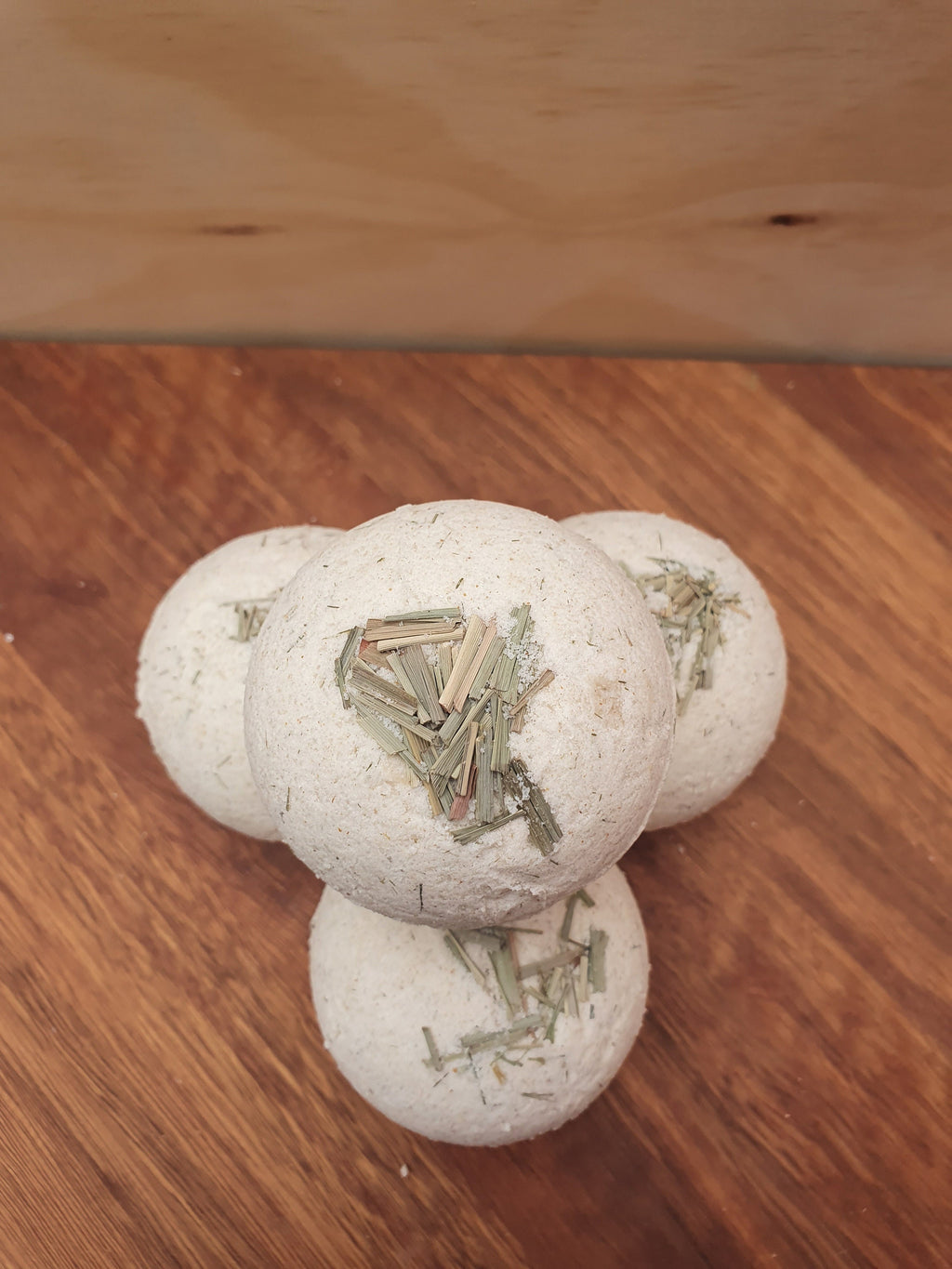 Lemongrass and Ginger Natural Bath Bomb
