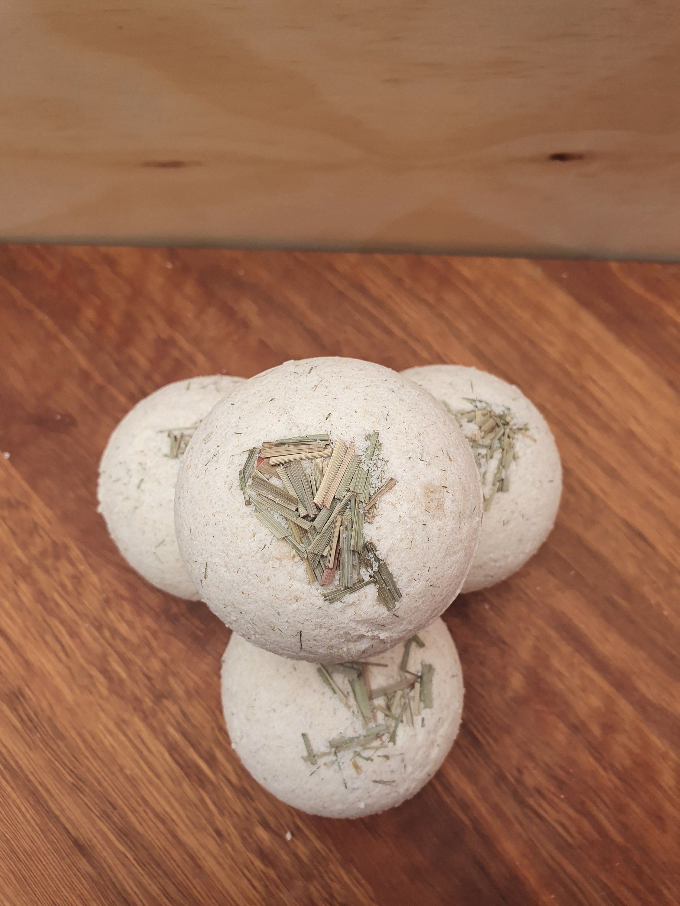 Lemongrass and Ginger Natural Bath Bomb