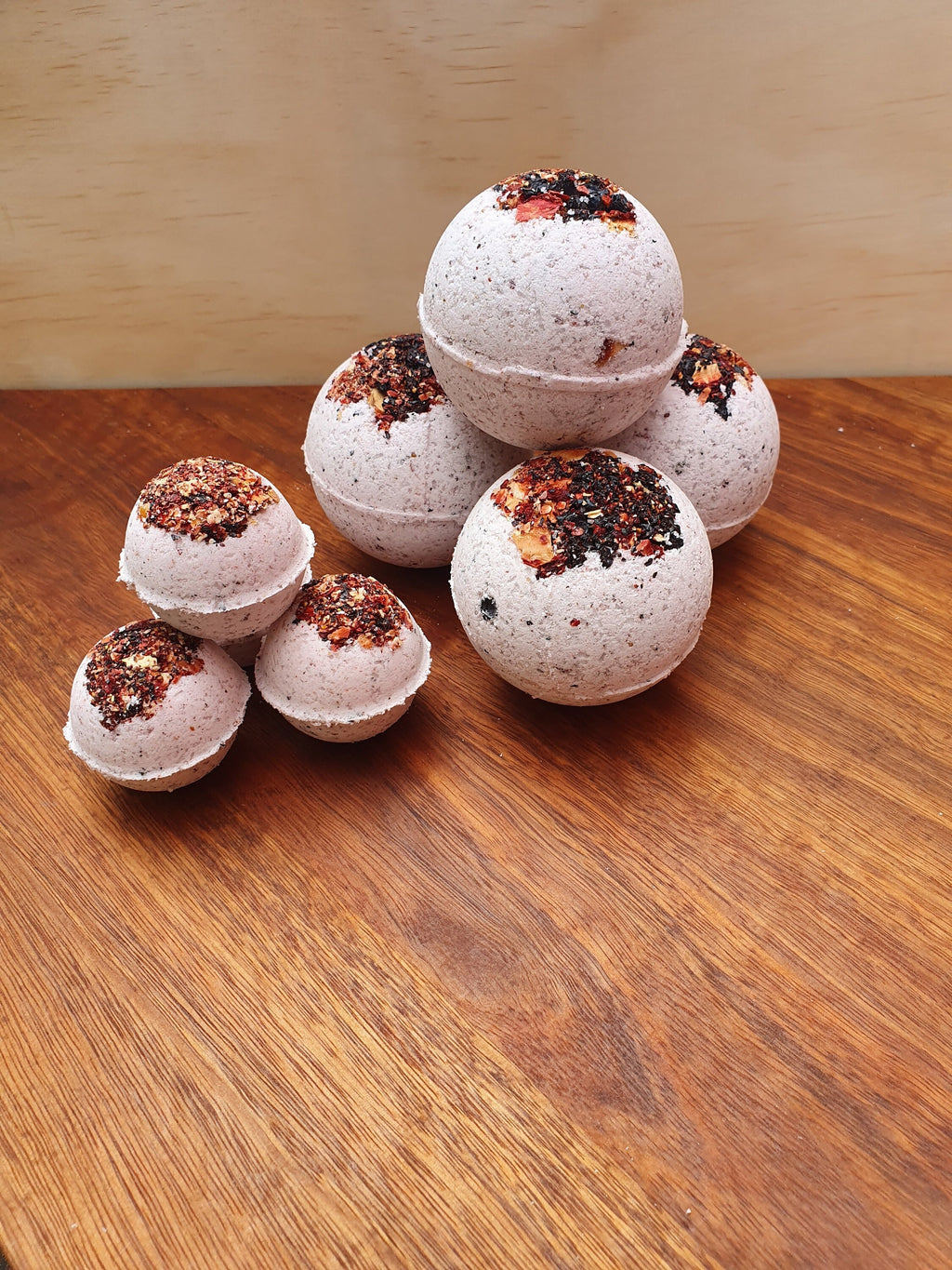 Berry Natural Bath Bomb