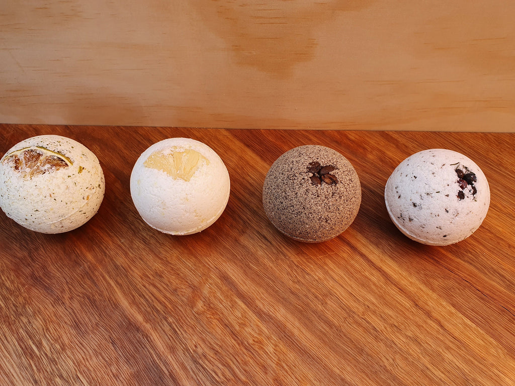 Mixed Natural Large Cocktail Bath Bomb Gift Set