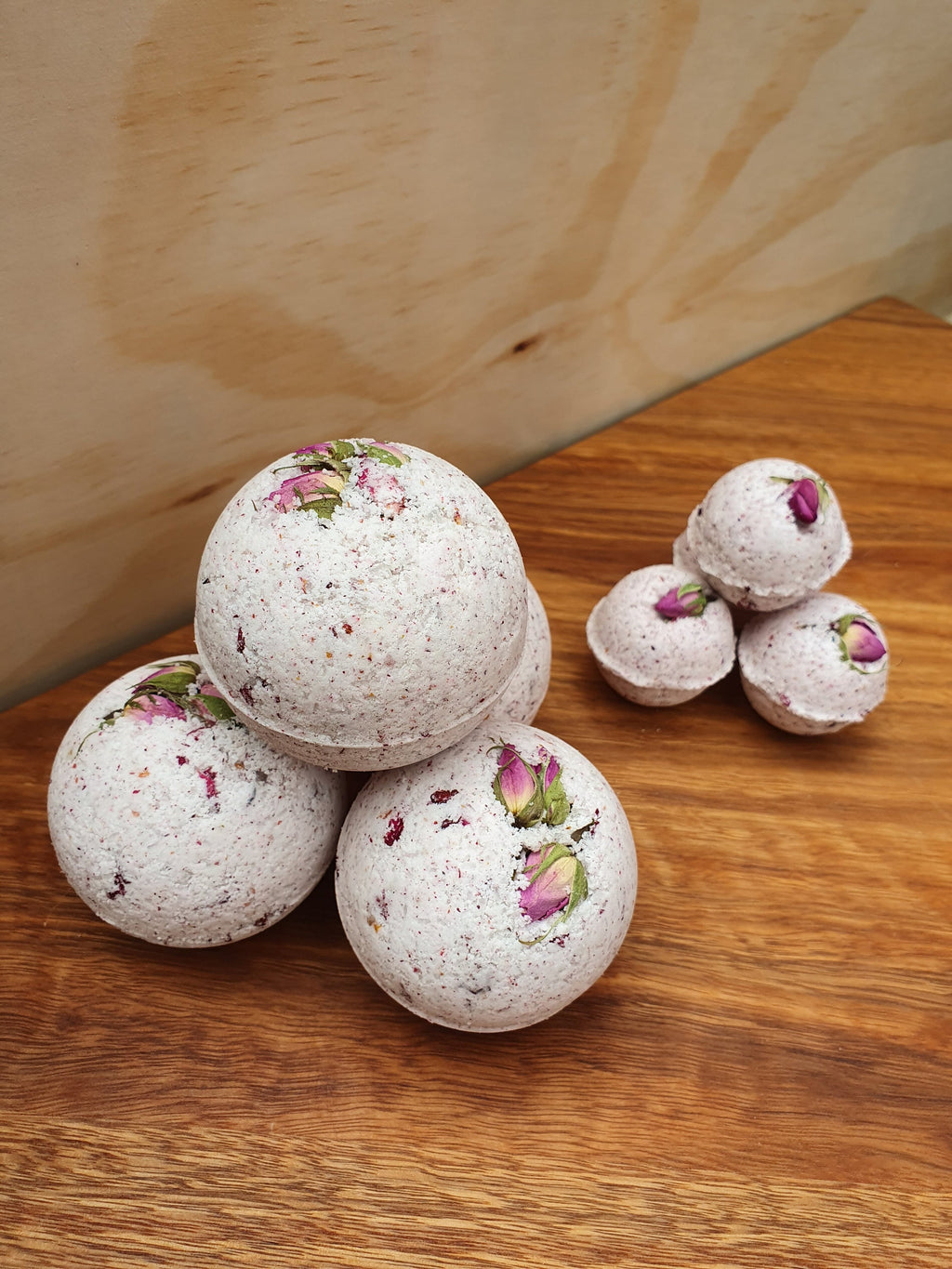 Rose Natural Bath Bomb