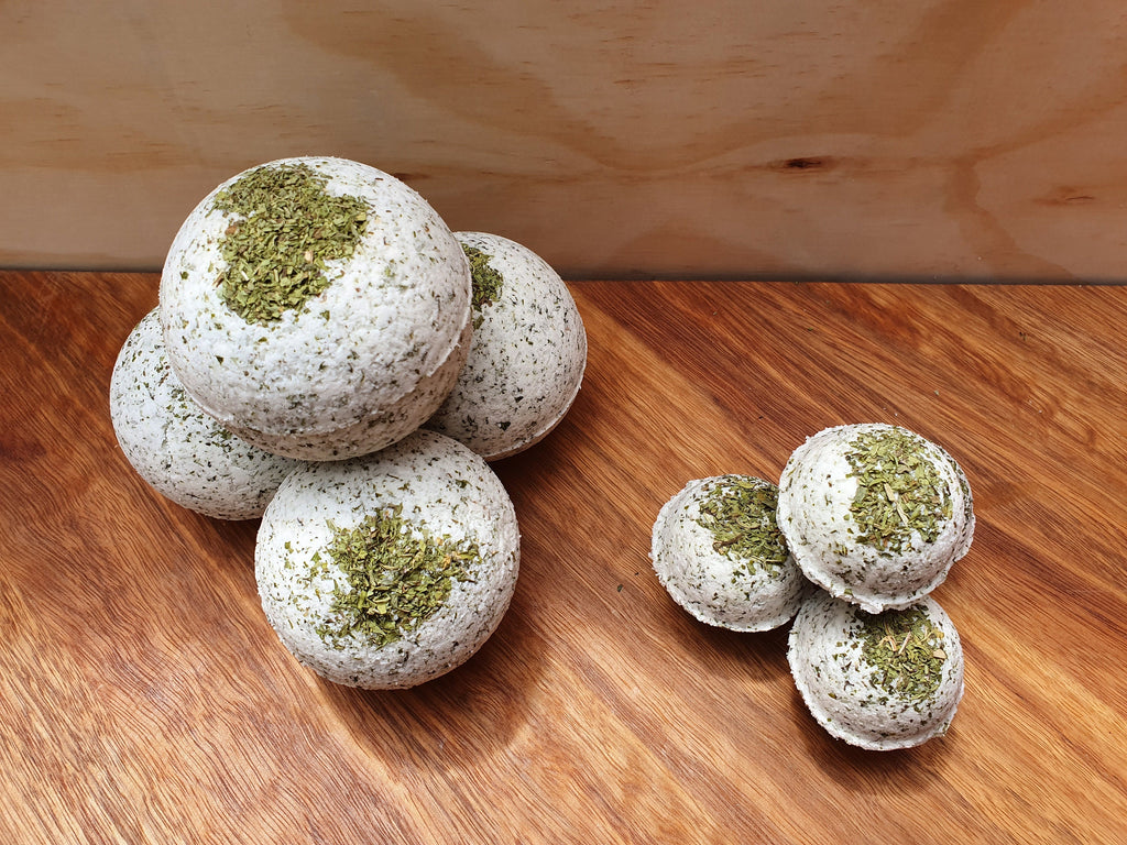 Spearmint Natural Bath Bomb