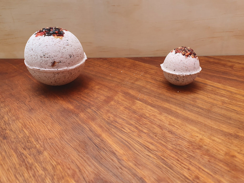 Berry Natural Bath Bomb