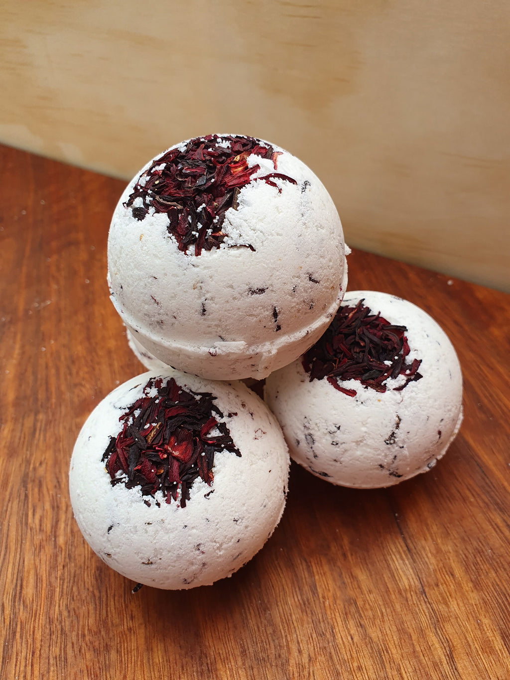 Hibiscus and Dandelion Root Natural Bath Bomb