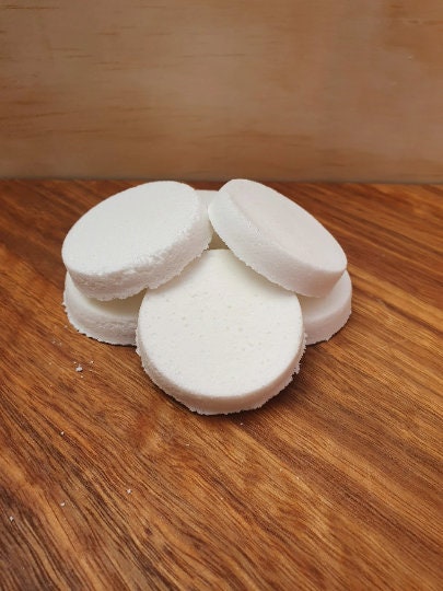 Eucalyptus and Tea-tree Natural Shower Steamers